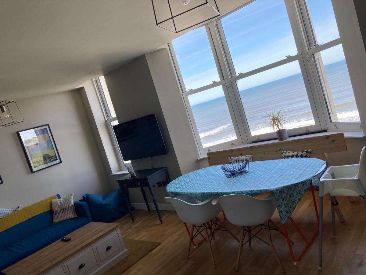 Seaview North Bay Holiday Home Apartment Скарбъро Екстериор снимка